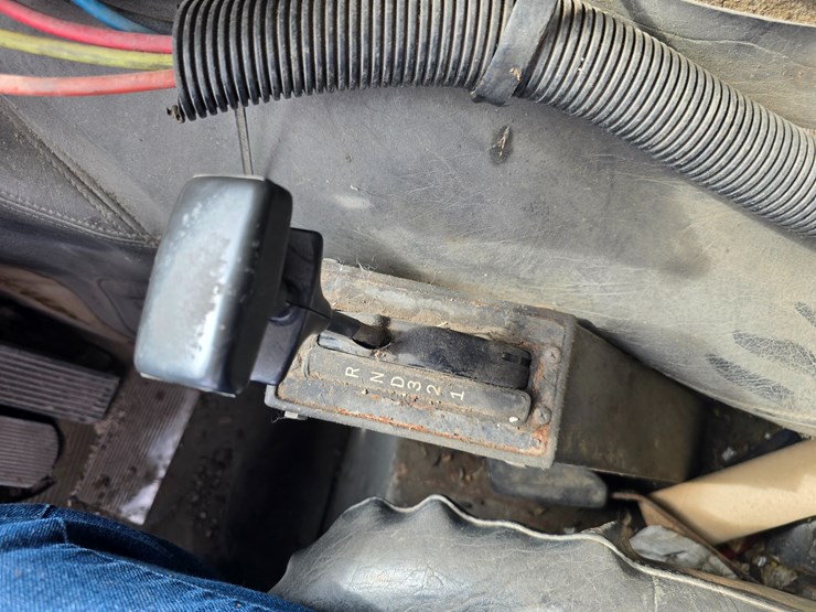 1996-mack-mr688s-image-63