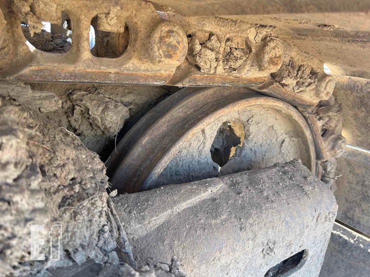 2014-komatsu-pc138us-10-image-17