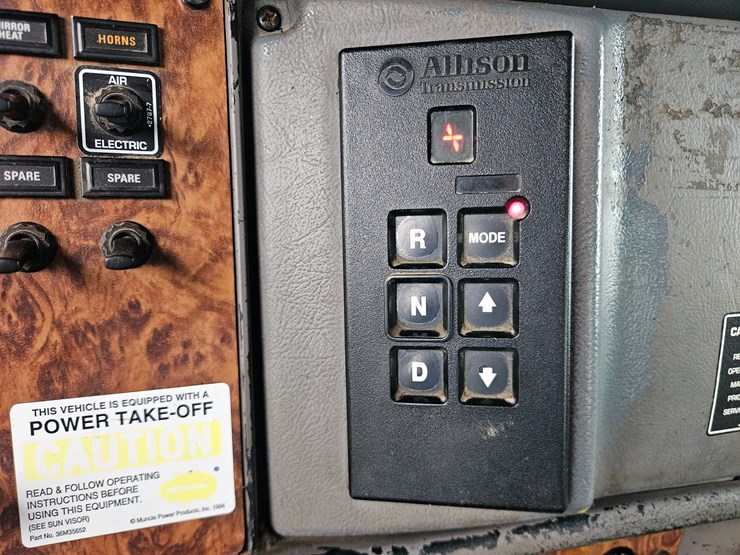 kenworth-t300-image-57