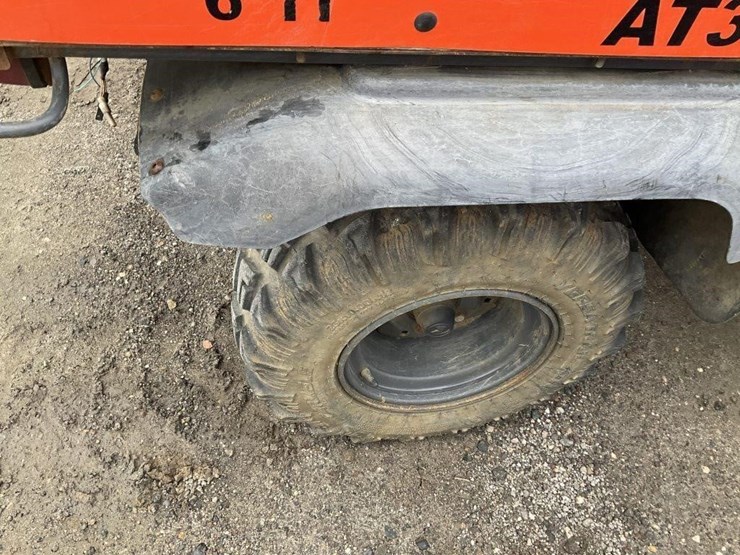 kubota-rtv900xt-image-12