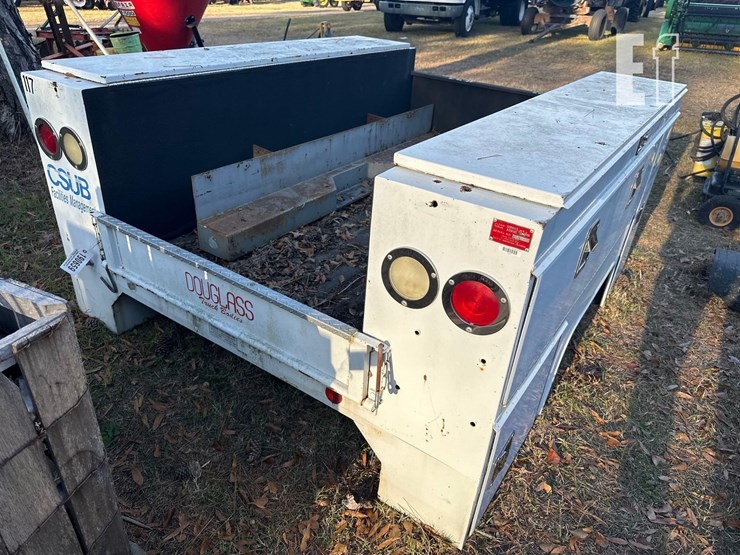 douglas-service-body-for-small-truck-image-3