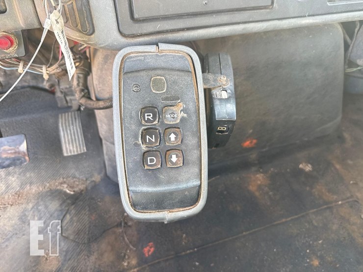 international-durastar-4300-image-26