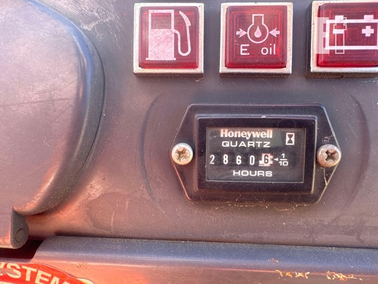 2016-kubota-k008-3-image-22