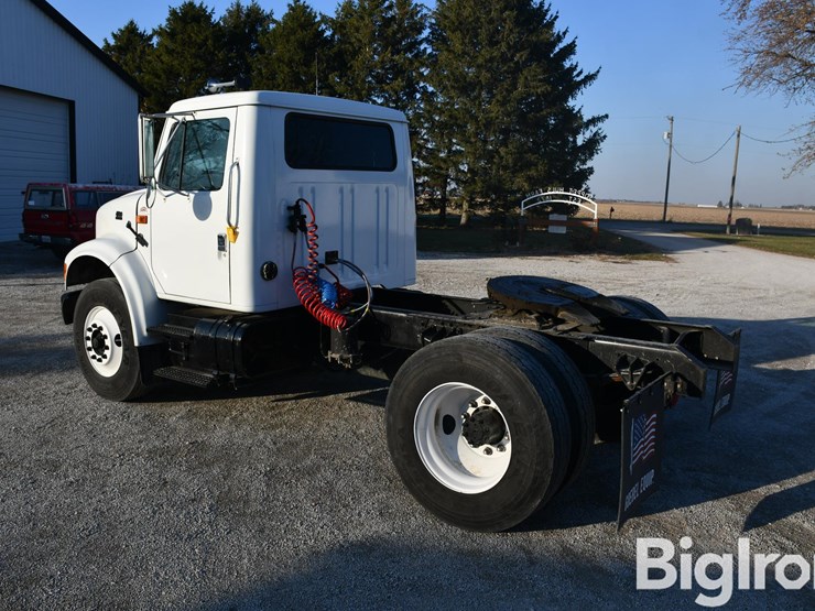 international-4700-image-7