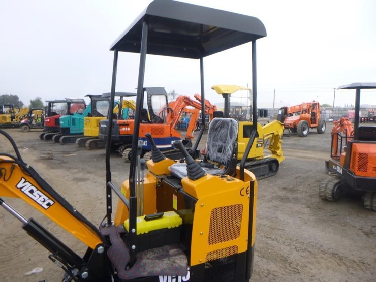 2025-vicsec-vc15-hydraulic-excavator-image-18