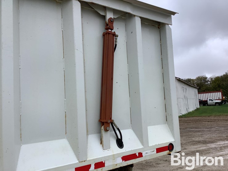 1996-ford-l8000-image-12