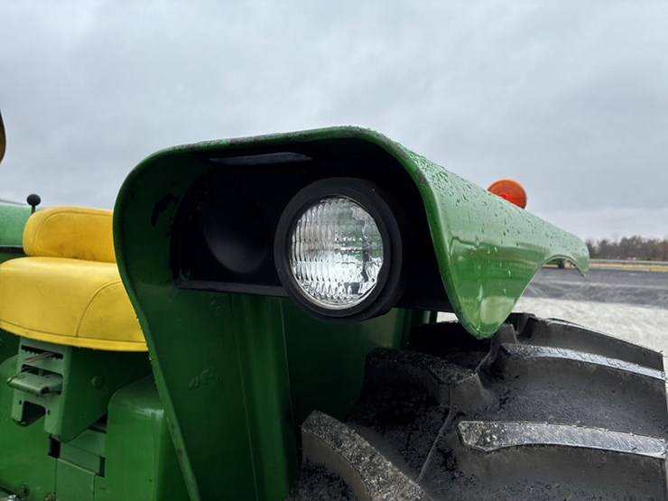 john-deere-4620-image-27