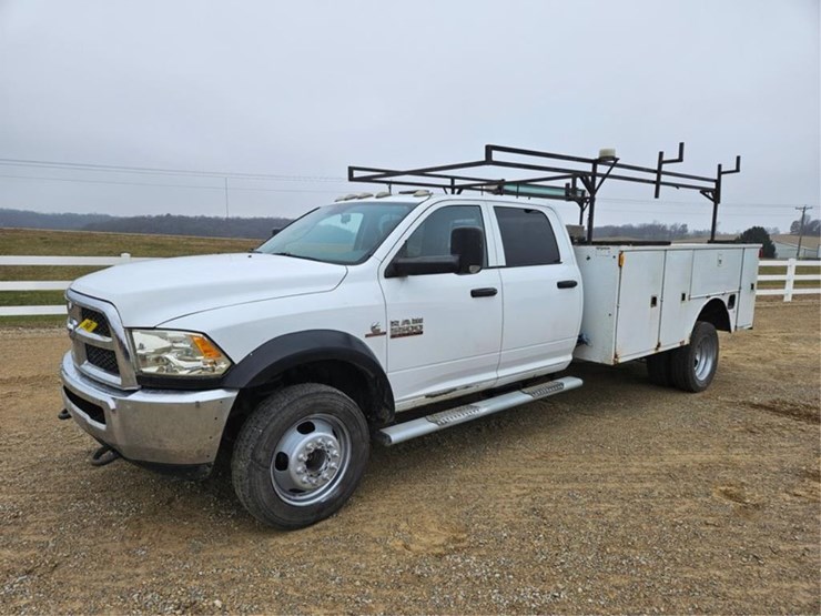 dodge-ram-5500-image-1