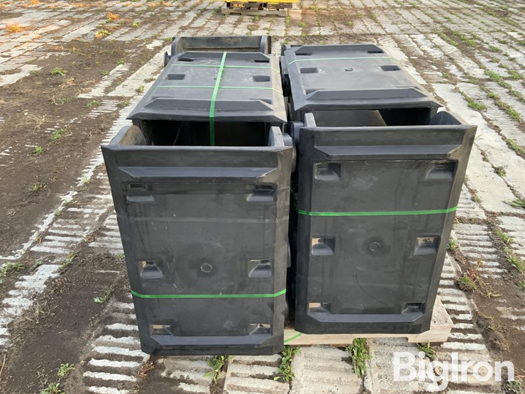 raaft-pivot-tire-tracks-image-4