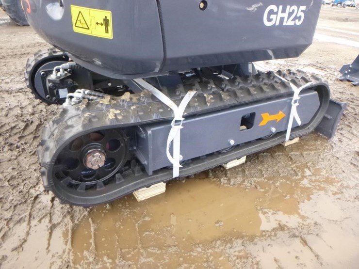 aboss-gh25-hydraulic-excavator-image-27