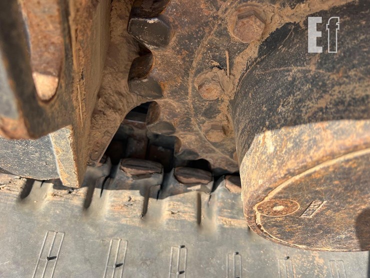 caterpillar-305e2-cr-image-23