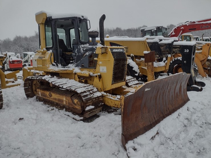 komatsu-d41e-6-image-3