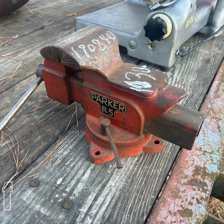 PARKER P-5 VICE