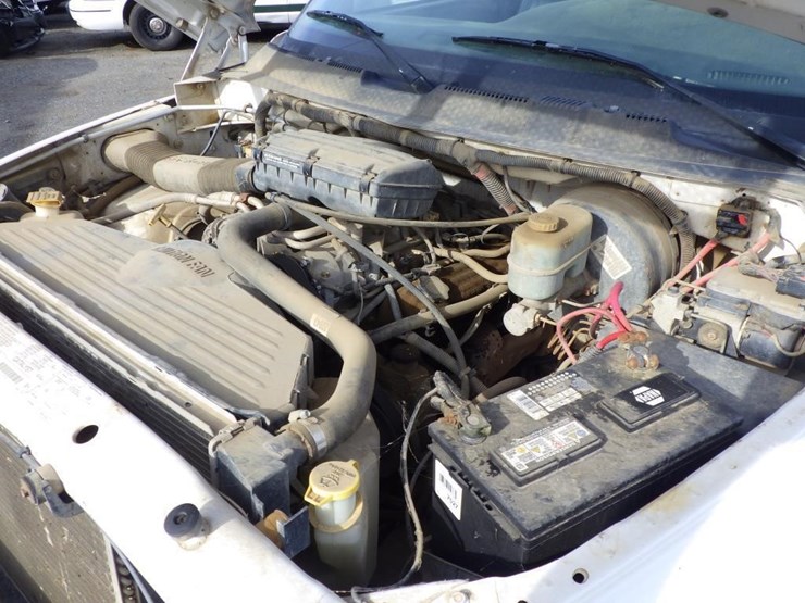 2002-dodge-ram-2500-image-12