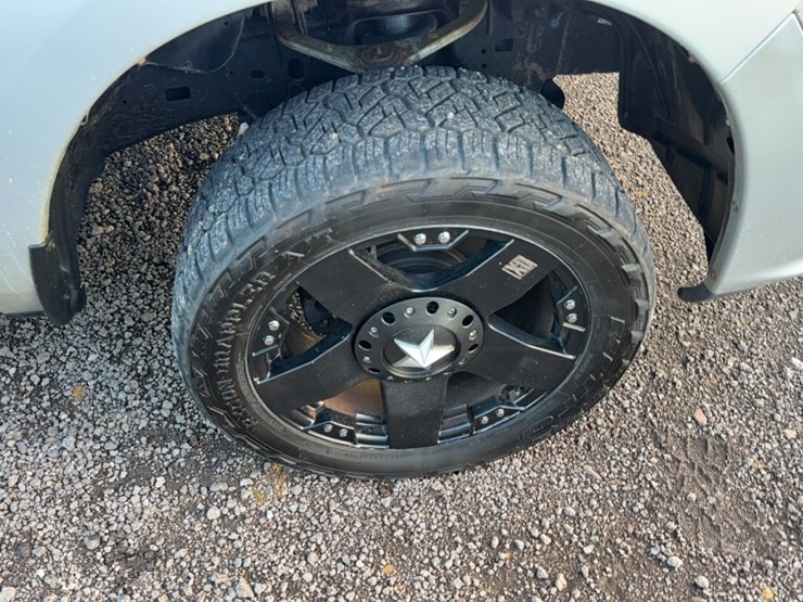 2014-dodge-1500-image-4