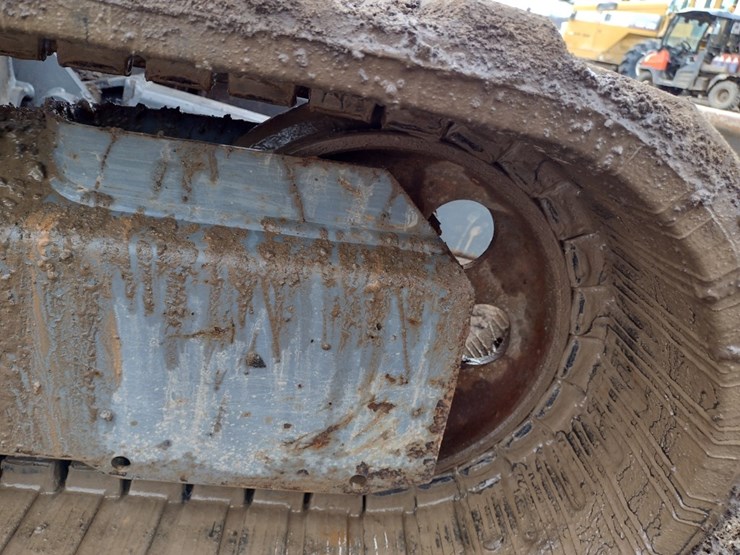 takeuchi-tb240-image-40