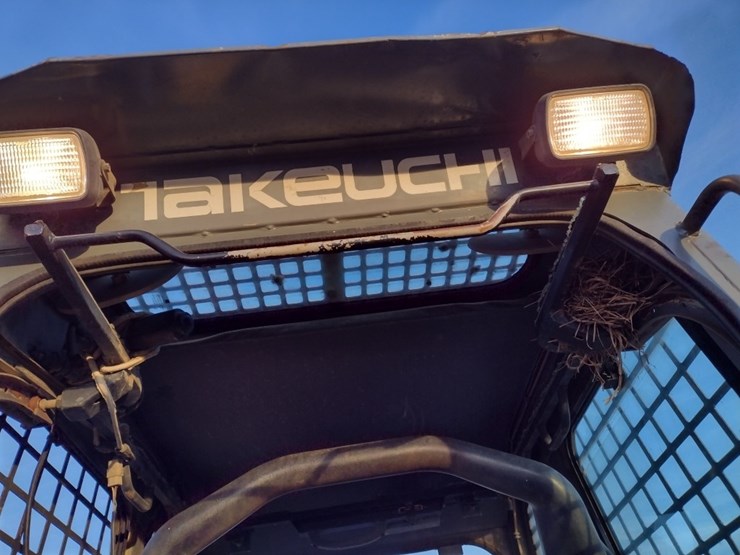 takeuchi-tl150-image-12