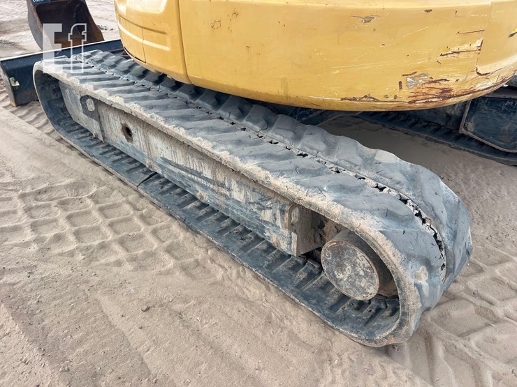 2017-caterpillar-305e2-cr-image-21