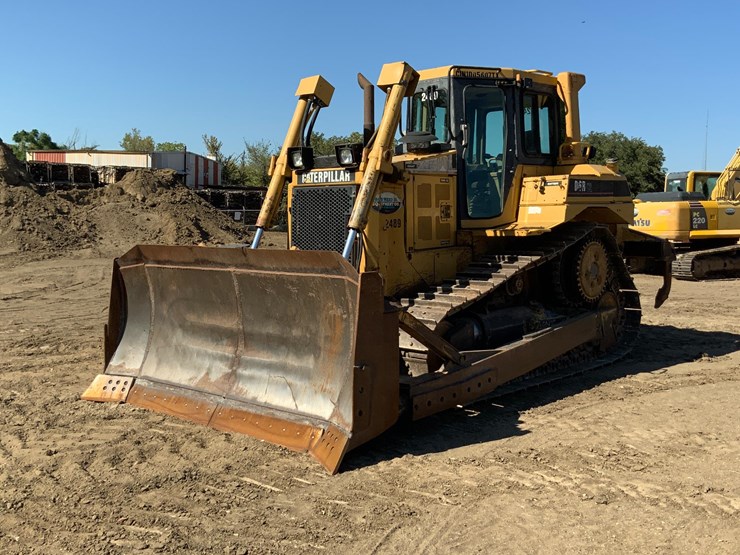 caterpillar-d6r-xl-image-1