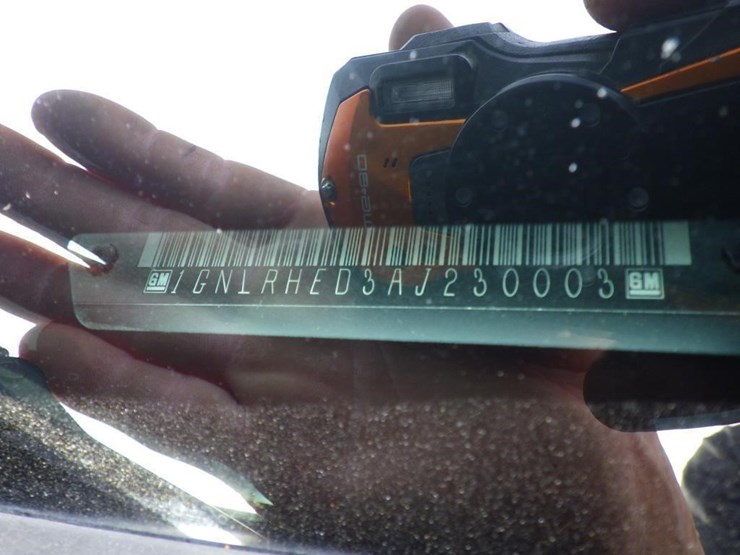 2010-chevrolet-traverse-image-15