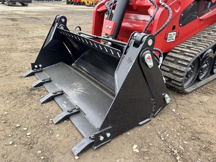 2025-stag-tl425-skid-steer-track-loader-image-9