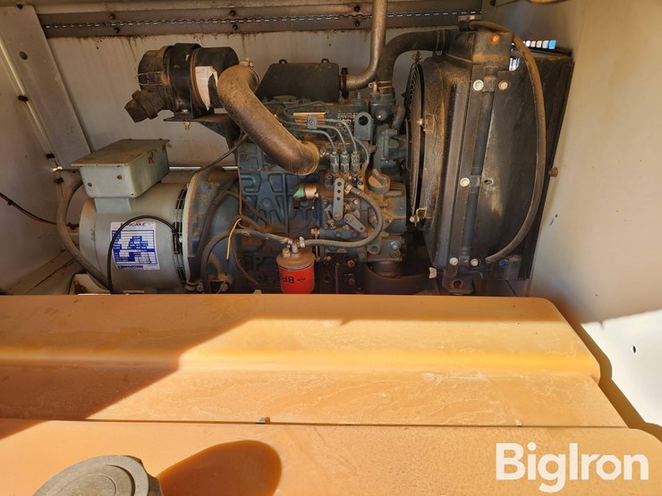 allmand-bros-maxi-lite-ml8-image-11