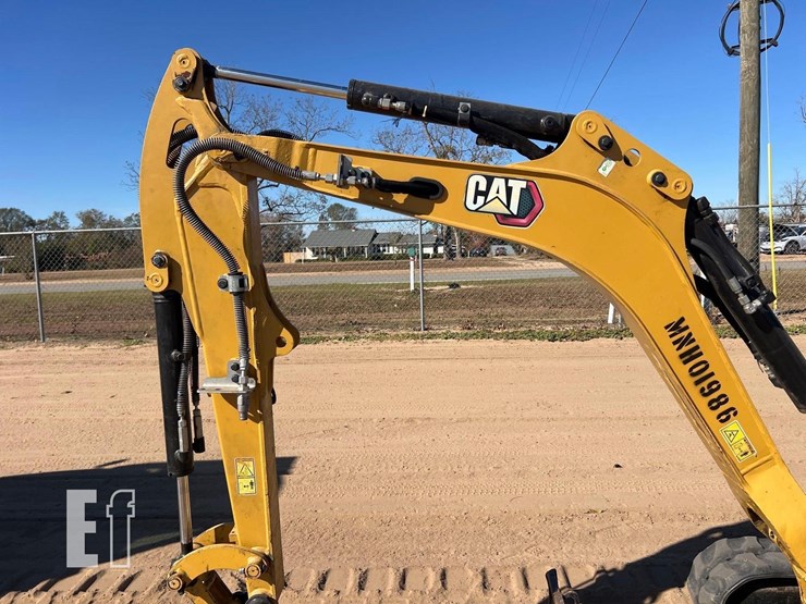 2022-caterpillar-301.5-image-17