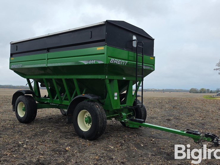 unverferth-brent-gt-644-gravity-wagon-image-3