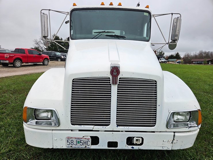 kenworth-t300-image-25