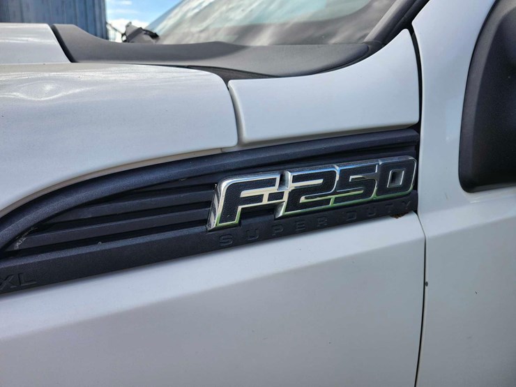 2012-ford-f250-image-2