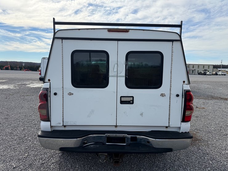 chevrolet-silverado-1500-image-5