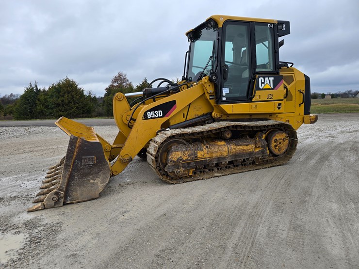 caterpillar-953d-image-8