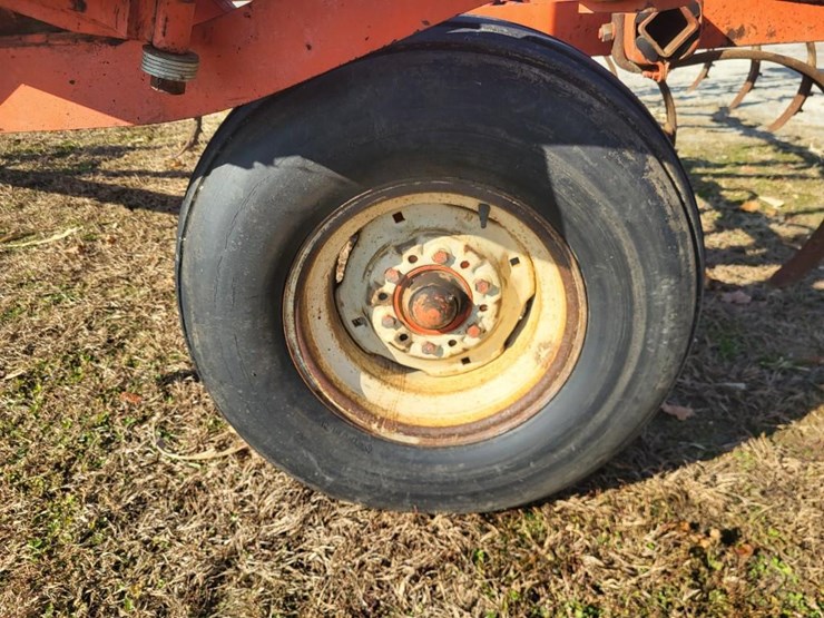 allis-chalmers-1300-field-cultivator-image-19