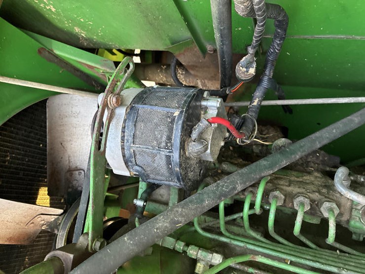 john-deere-7720-titan-ii-image-81