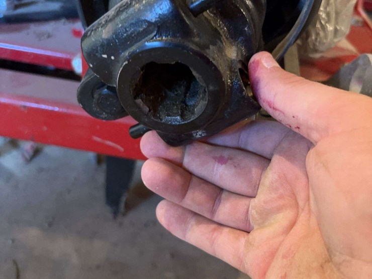 new-betstco-3pt-power-harrow,-model-lxg-130,-540pto,-s/n--23080020-image-5