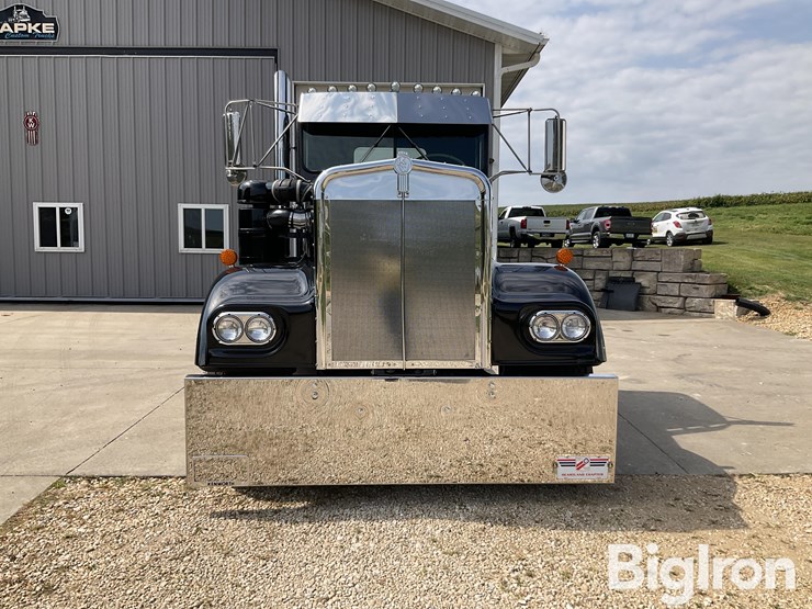 kenworth-w925-image-2