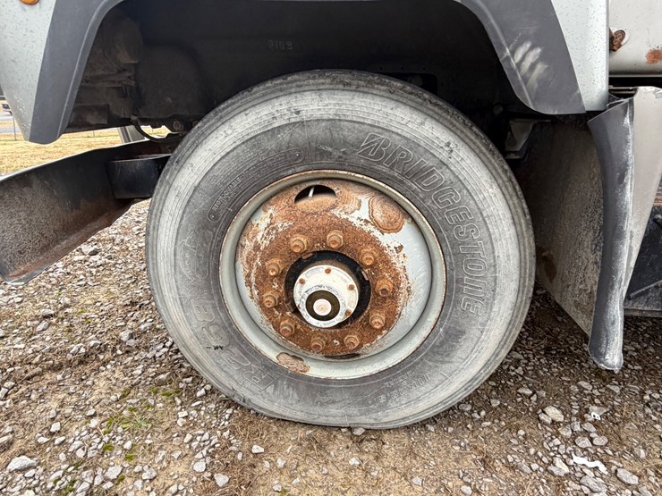 mack-rd688s-image-12