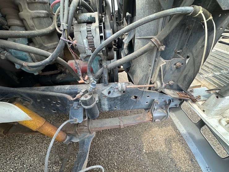 1994-international-4700-image-46