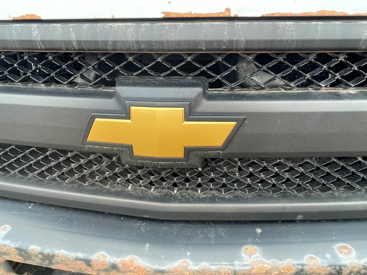 2013-chevrolet-1500-image-10