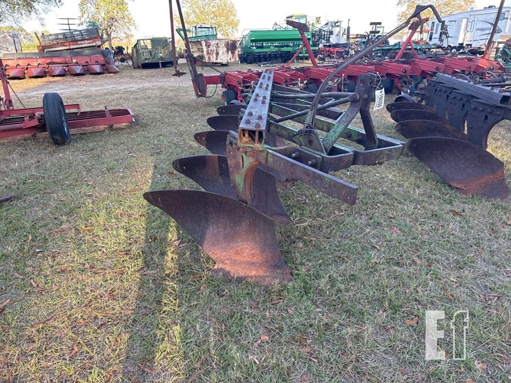 john-deere-5-image-2