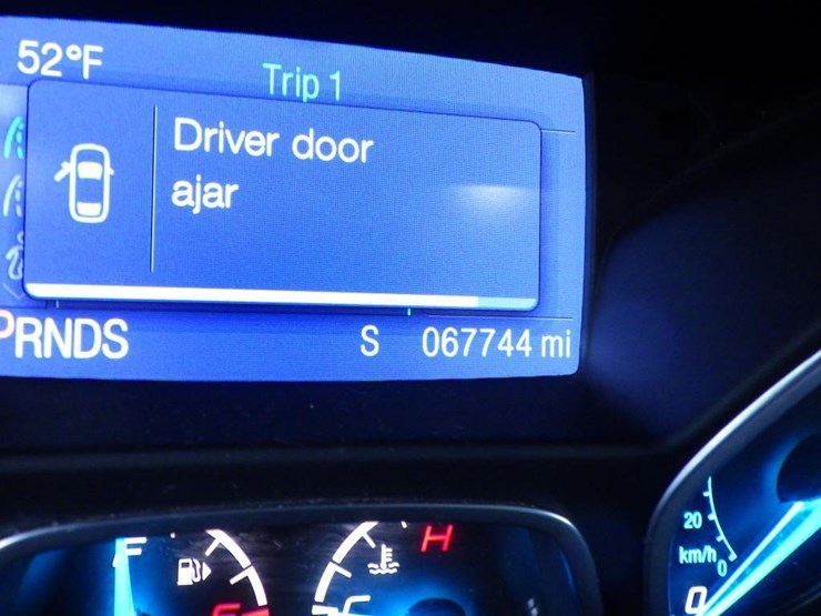 2014-ford-escape-image-14