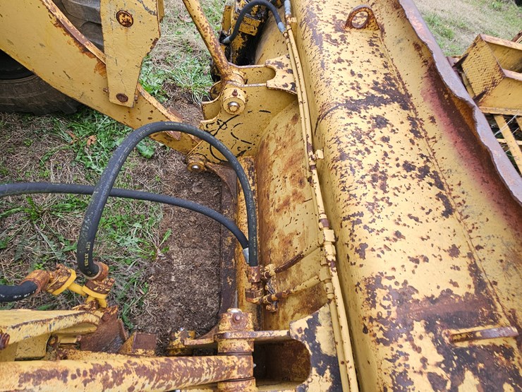 caterpillar-920-image-70