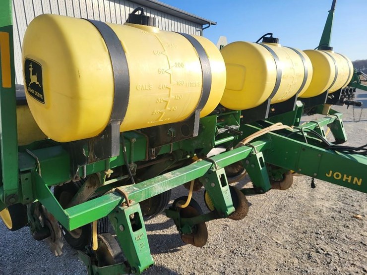 john-deere-7200-image-13