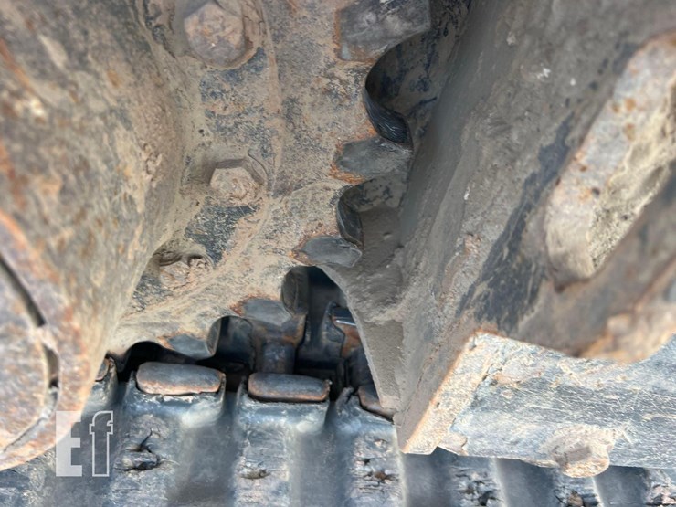 2017-caterpillar-305e2-cr-image-17