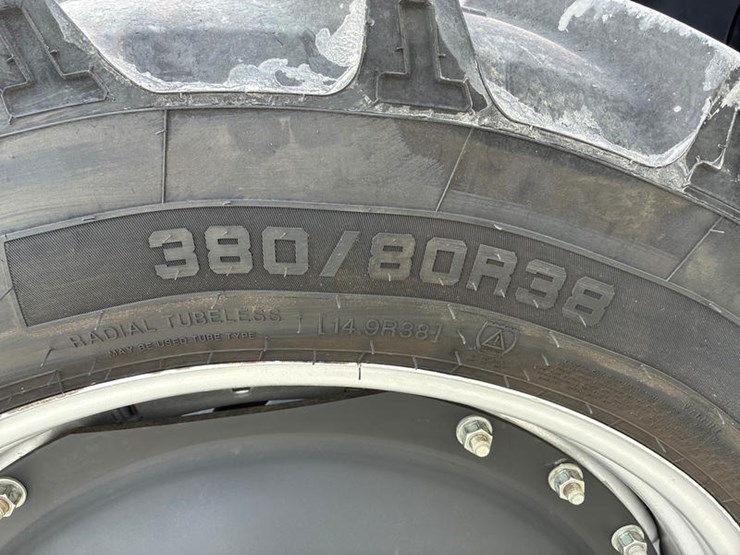 case-ih-magnum-315-image-36