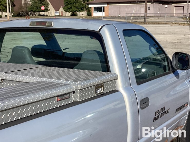 dodge-ram-1500-image-9