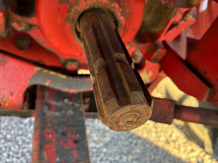 case-ih-100-image-19