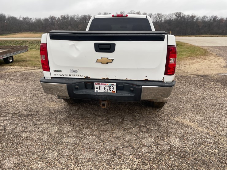 2010-chevrolet-1500-image-5