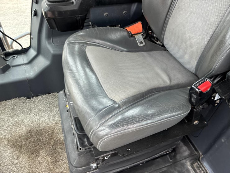 john-deere-624-image-84