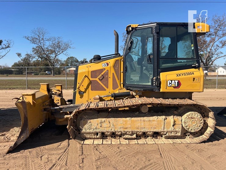 2022-caterpillar-d3-lgp-image-3